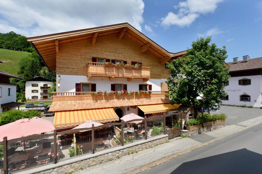 Cafe Pension Koller Бріксен-ім-Тале Екстер'єр фото